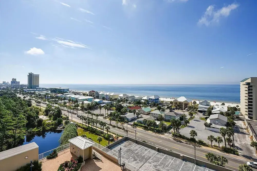 Laketown Wharf 903