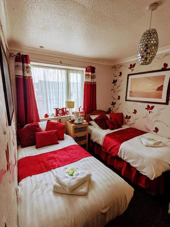 Standard Double room (twin beds)