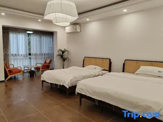 Standard Double Family room (twin beds)