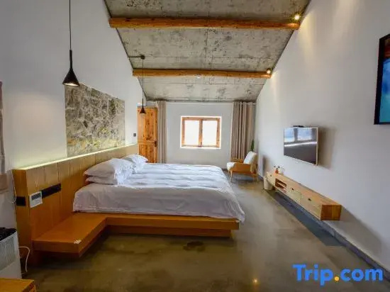 Double Suite with sea view (full double bed)
