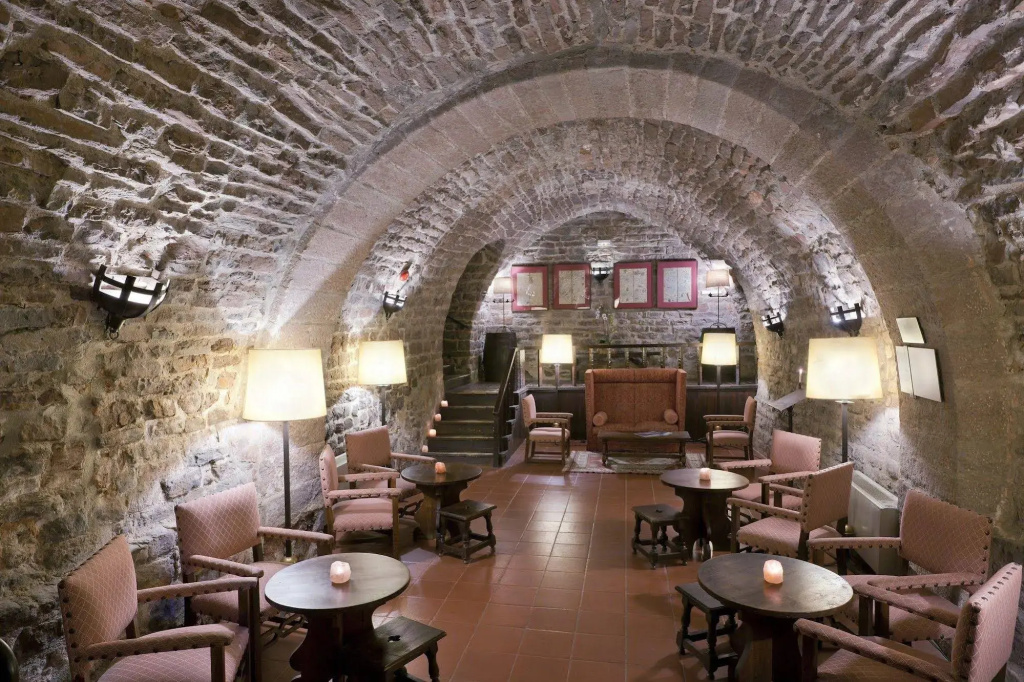 Parador de Cardona - Général