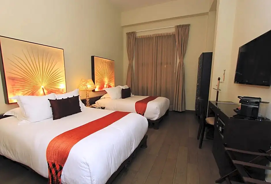 Plaza Gallery Hotel & Boutique - Chambres