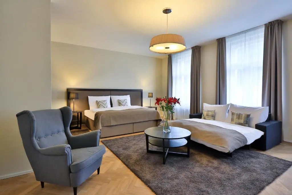 James Hotel & Apartments - Chambres