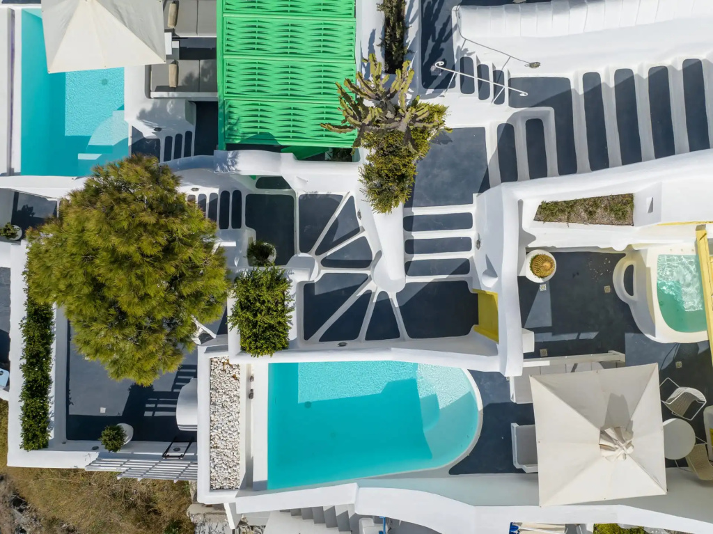 Dreams Luxury Suites