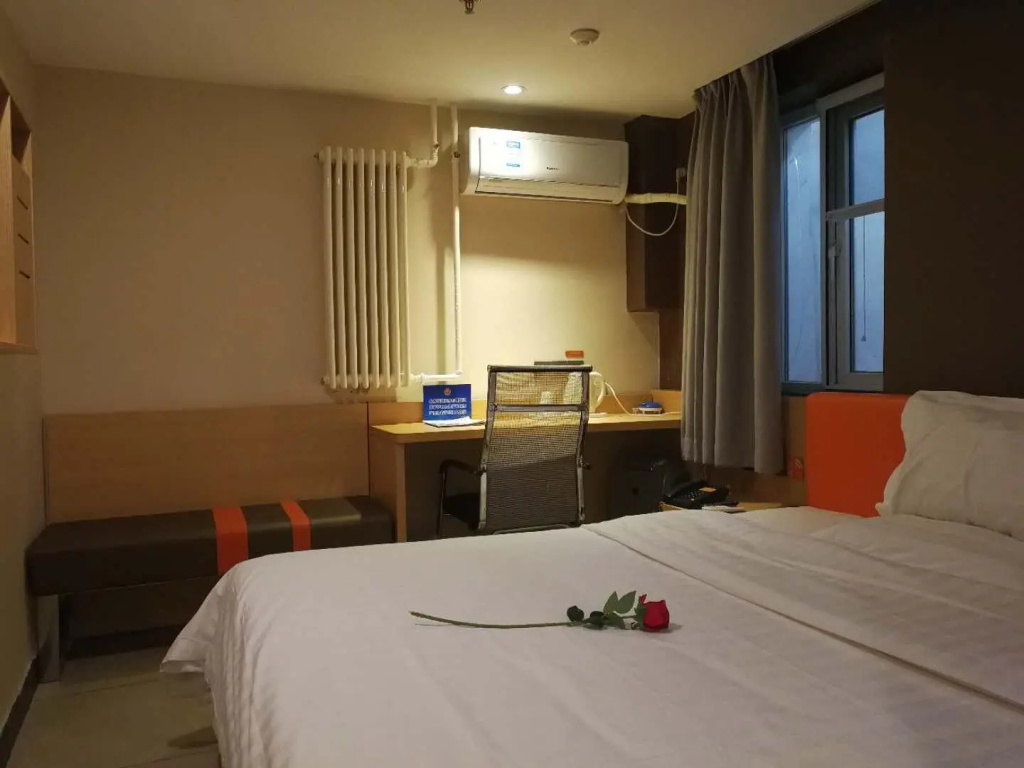 7 Days Premium·Beijing Dongzhimen Airport Express Station - Chambres