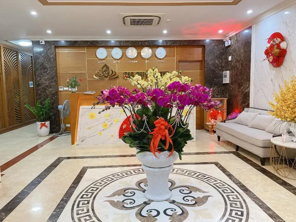 Lobby & Reception
