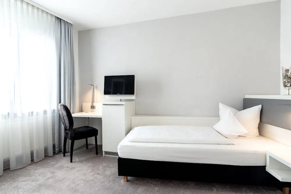 Hotel photo 30