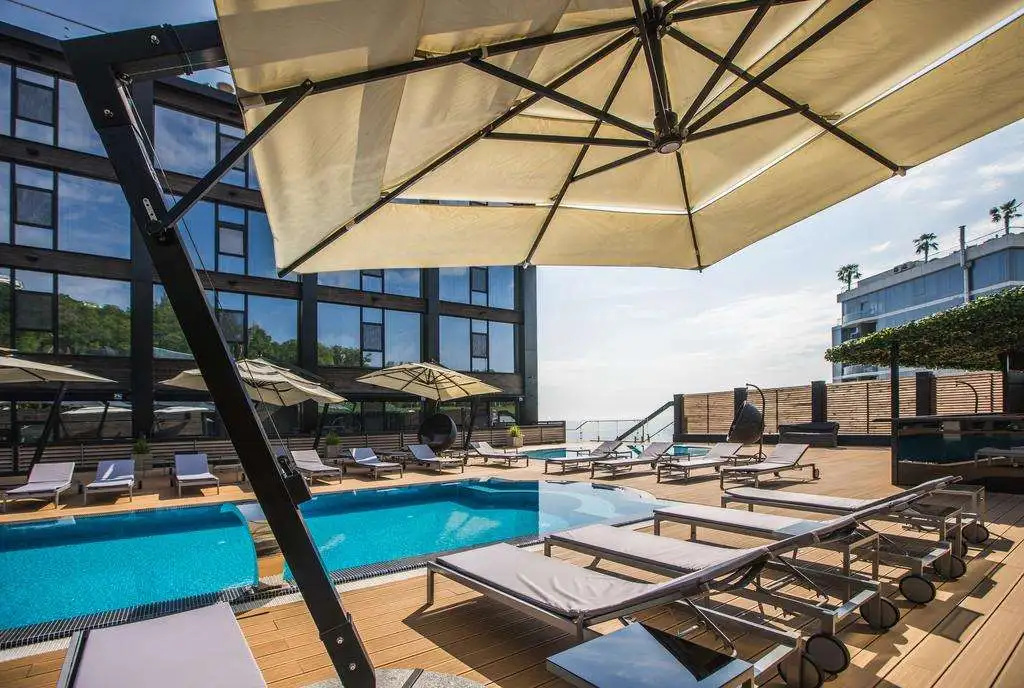 M1 Club Hotel - Général