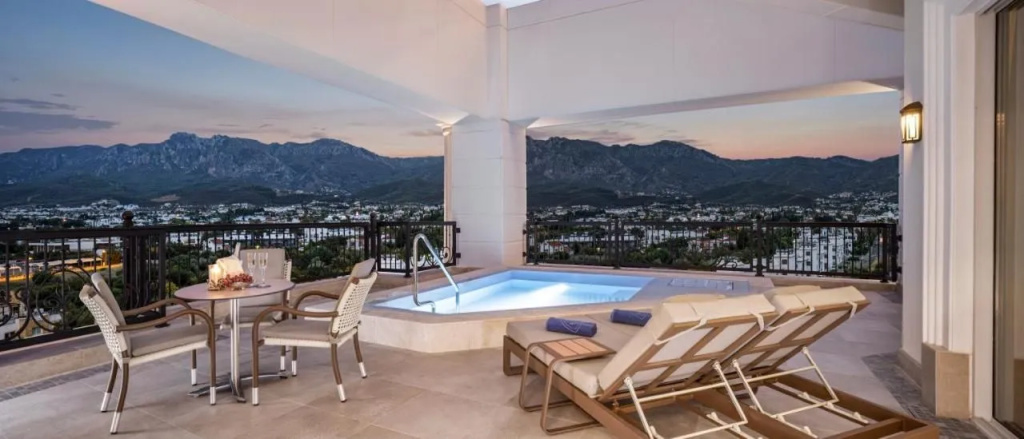 Balcony & Terrace
