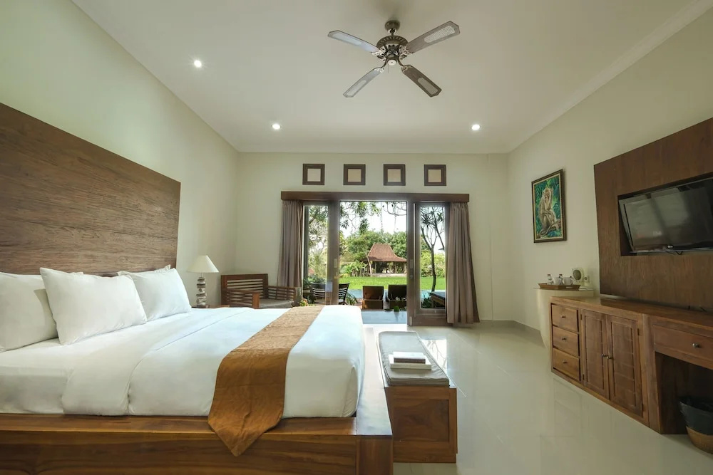 Suite with balcony and with view