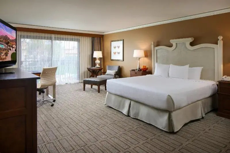 Standard Double room with balcony (full double bed)