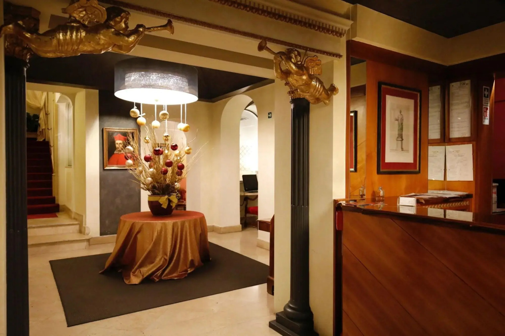 Hotel photo 2