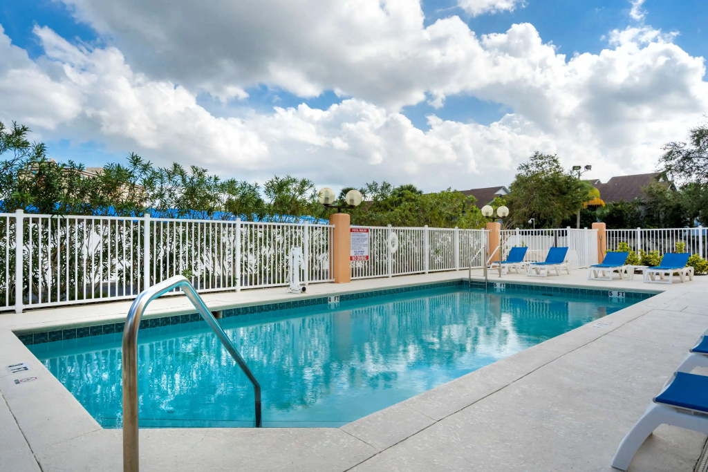 Comfort Inn Kissimmee-Lake Buena Vista South - Général