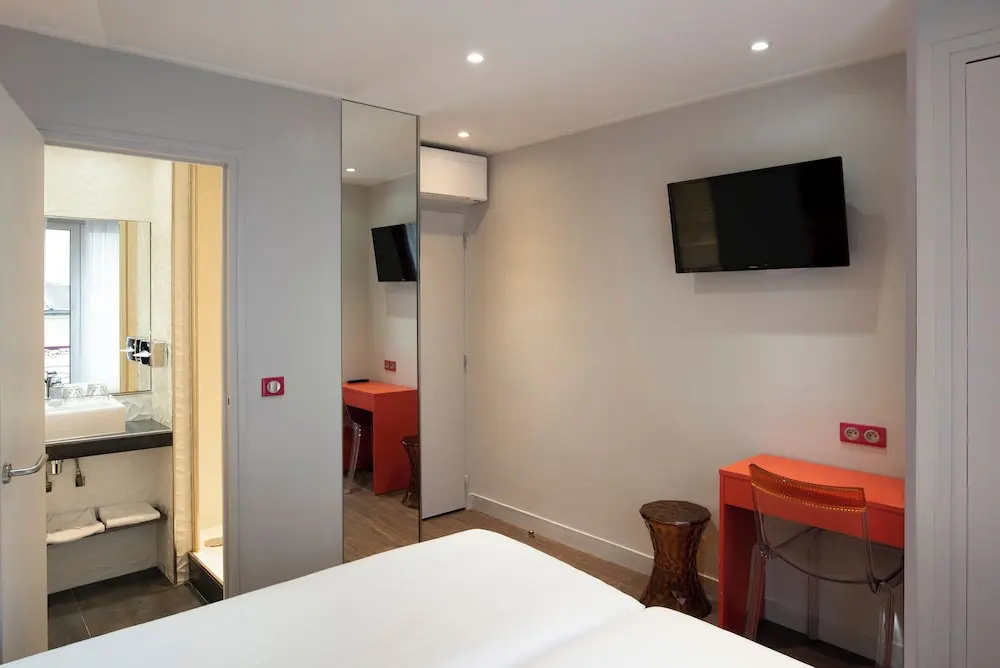 Hotel Les Jardins de Montmartre 68