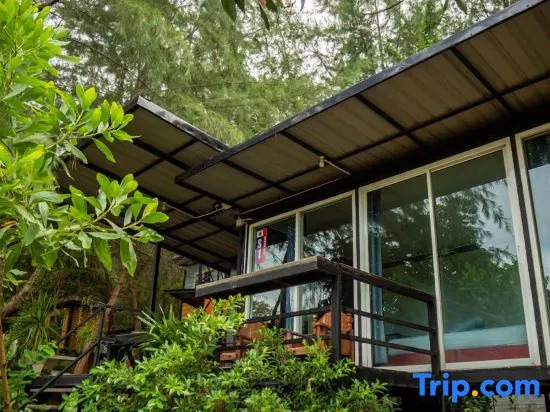 Beach Box Resort At Rimlay Rayong