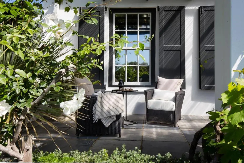 14 On Klein Constantia