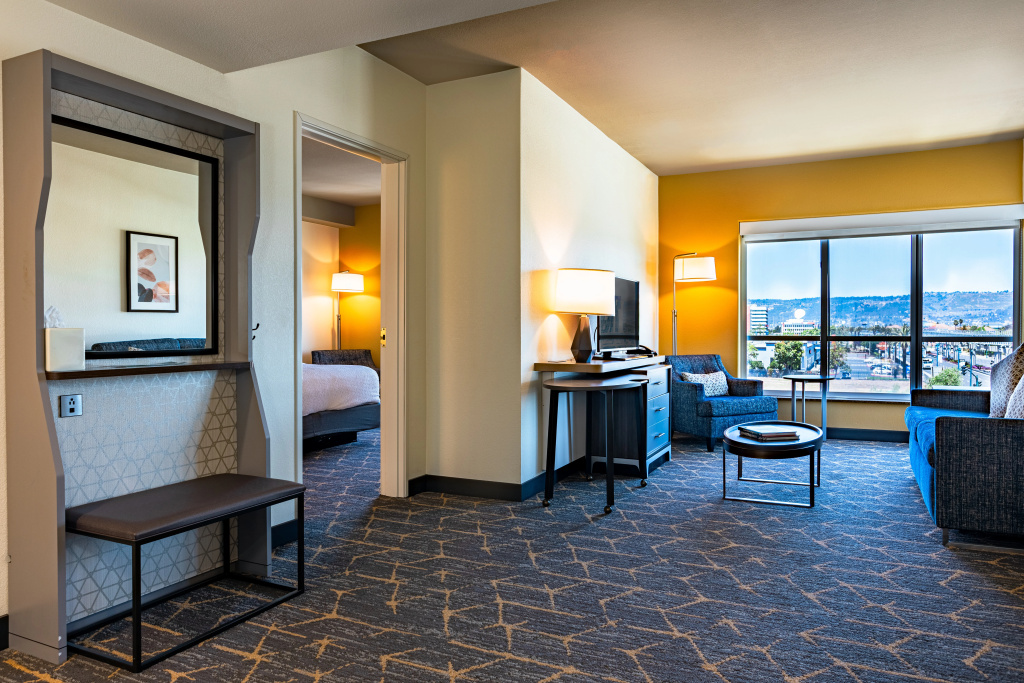 Holiday Inn & Suites Oakland Airport by IHG - Général