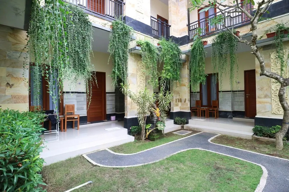 Raddeyapa Guest House