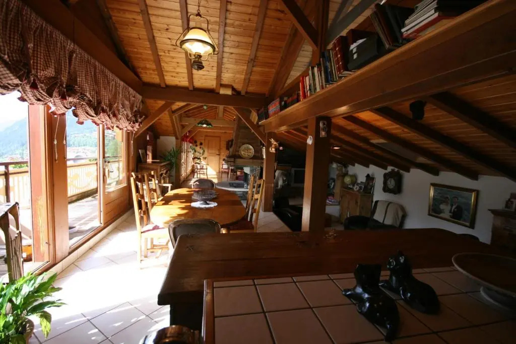 Superior Chalet