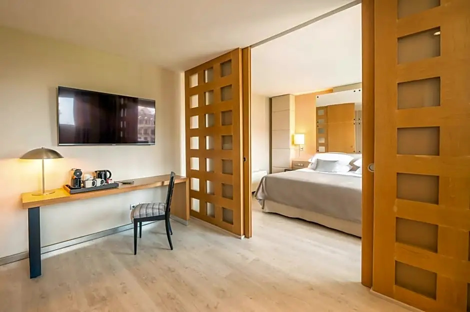 Hesperia Presidente Hotel - Chambres