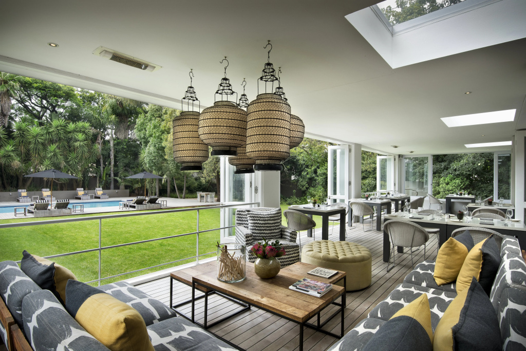Athol Place Boutique Hotel