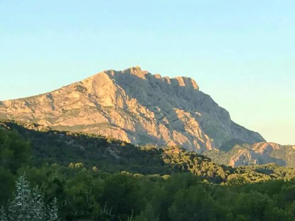 Apartment With 2 Bedrooms in Velaux, With Pool Access, Furnished Garde