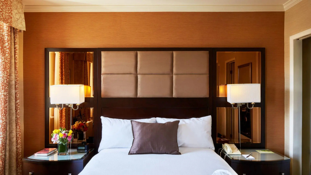 Classic room