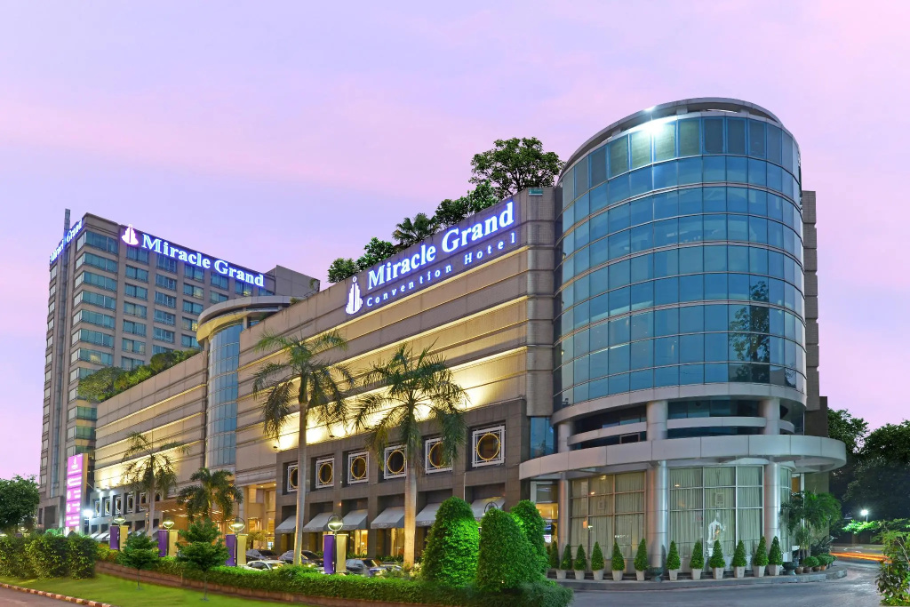 Miracle Grand Convention Hotel — фото