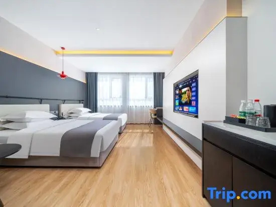 Standard Double room with river view (twin beds)