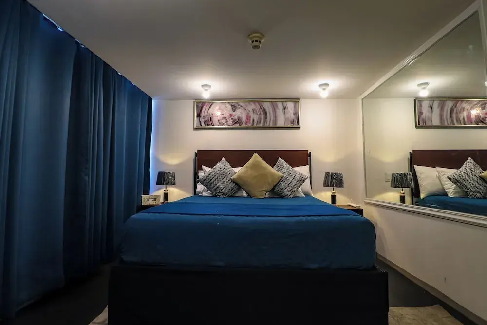 Comfort Double room with city view (full double bed)