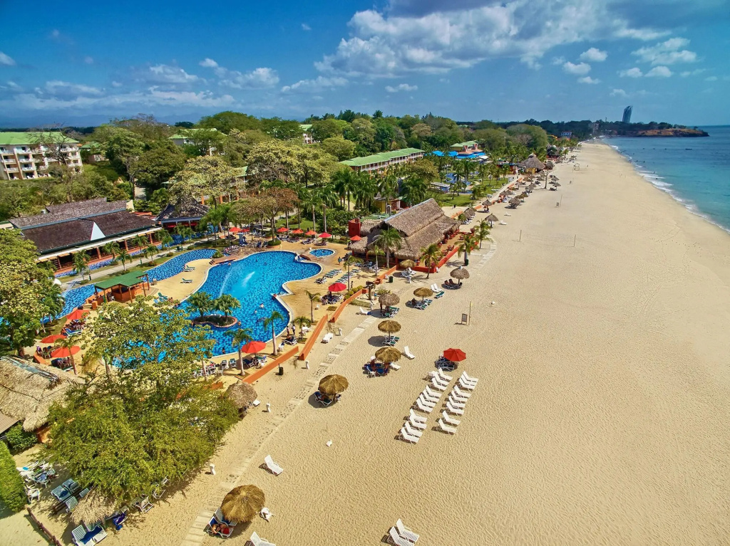 Beach & Waterfront