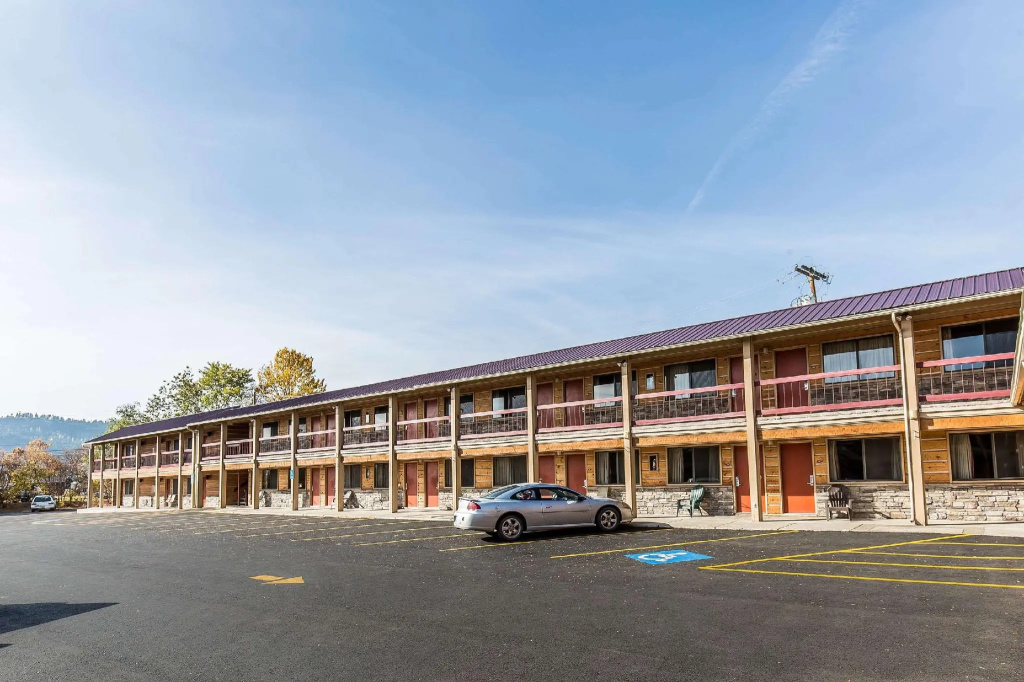 Econo Lodge Inn & Suites Kalispell - Glacier National Park Gateway - Chambres