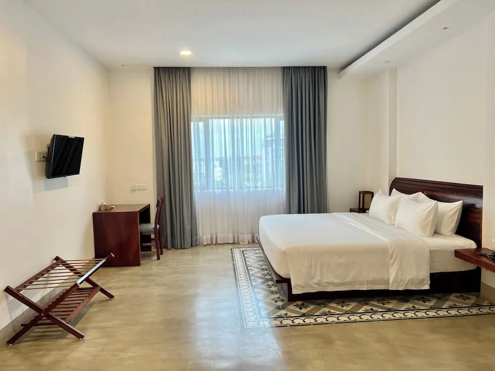 Deluxe Single room with city view