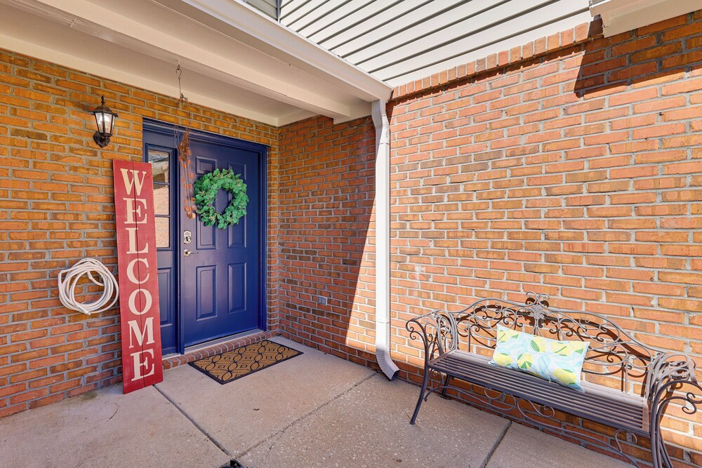 Great for Families! Quiet Auburn Getaway w/ Deck