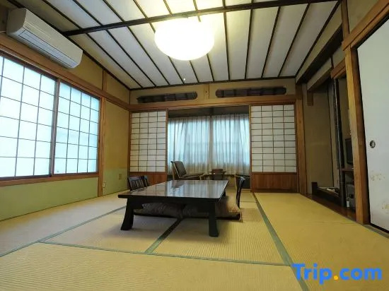 Standard room with city view