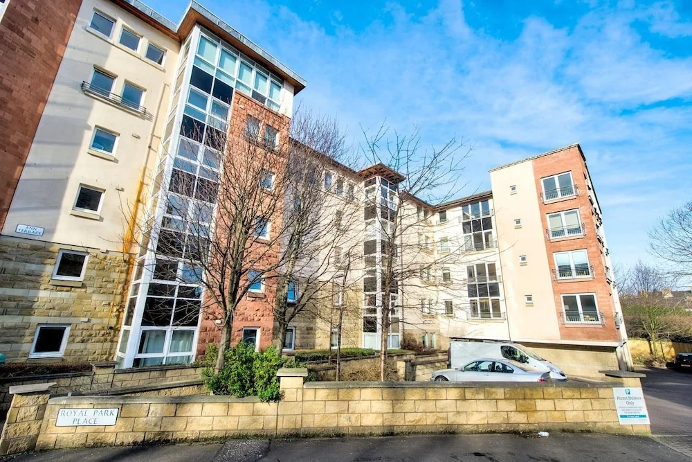 Comfortable Apartment Next To Holyrood Park