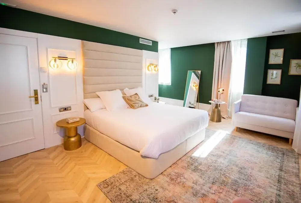 Superior room