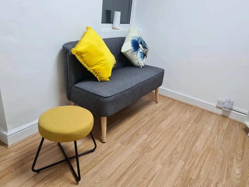 Property Malak Homz - West Street 2 Bed Premium Apartment