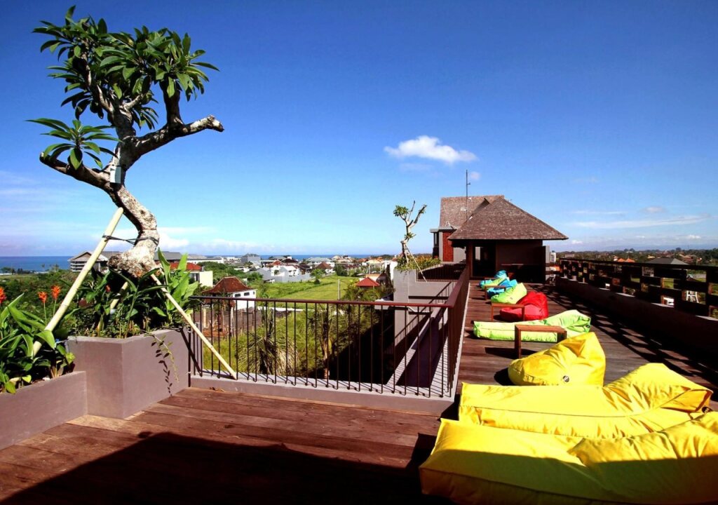 Frii Bali Echo Beach