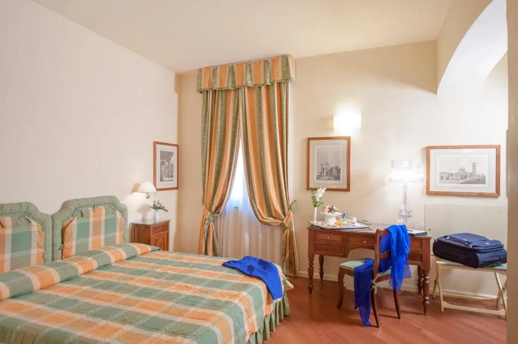 Superior Double room (full double bed)