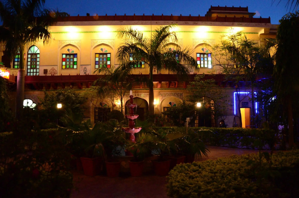 Hotel Burja