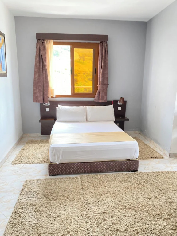 Economy Suite