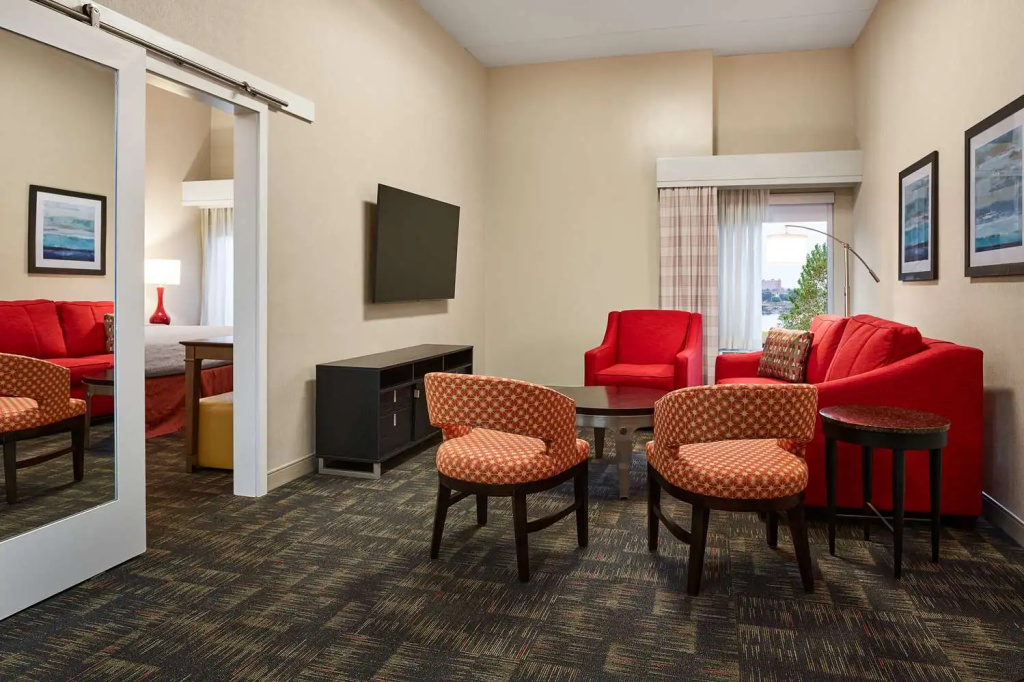 Hampton Inn Boston - Logan Airport - Chambres