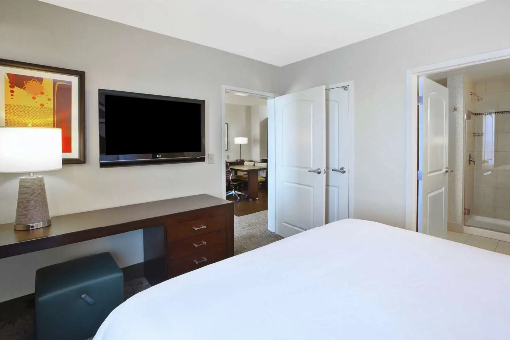 Embassy Suites Columbus-Airport - Chambres