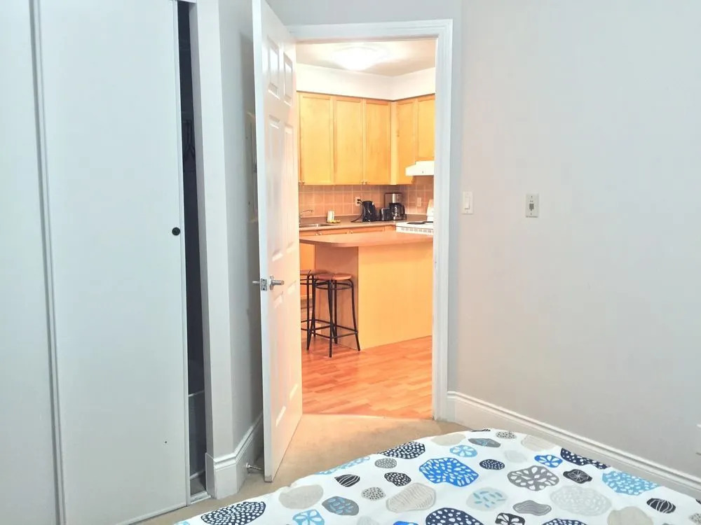 Pelicanstay at Square One Mall - фото 6