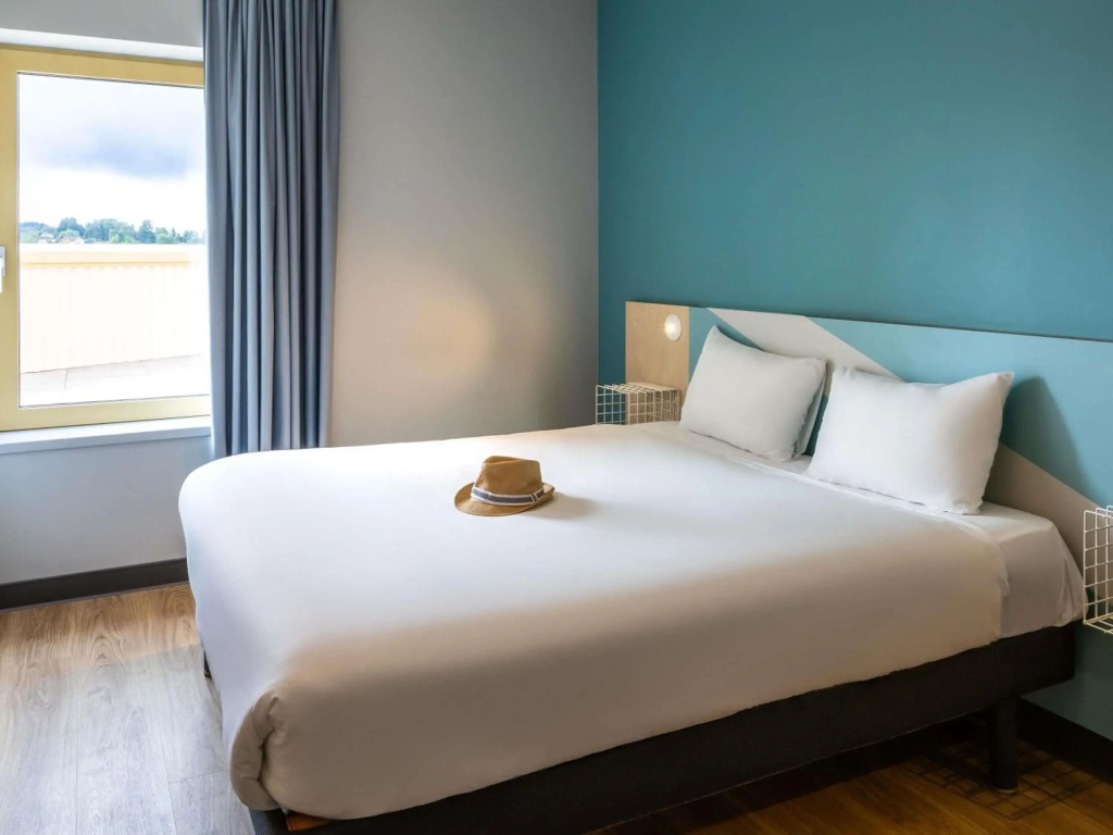 Voir la photo 1 — ibis budget Épinal