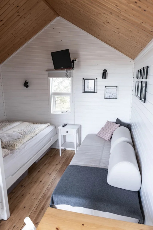 Hotel Fljótshlið and Smáratún Farm Eco-Lodges by null