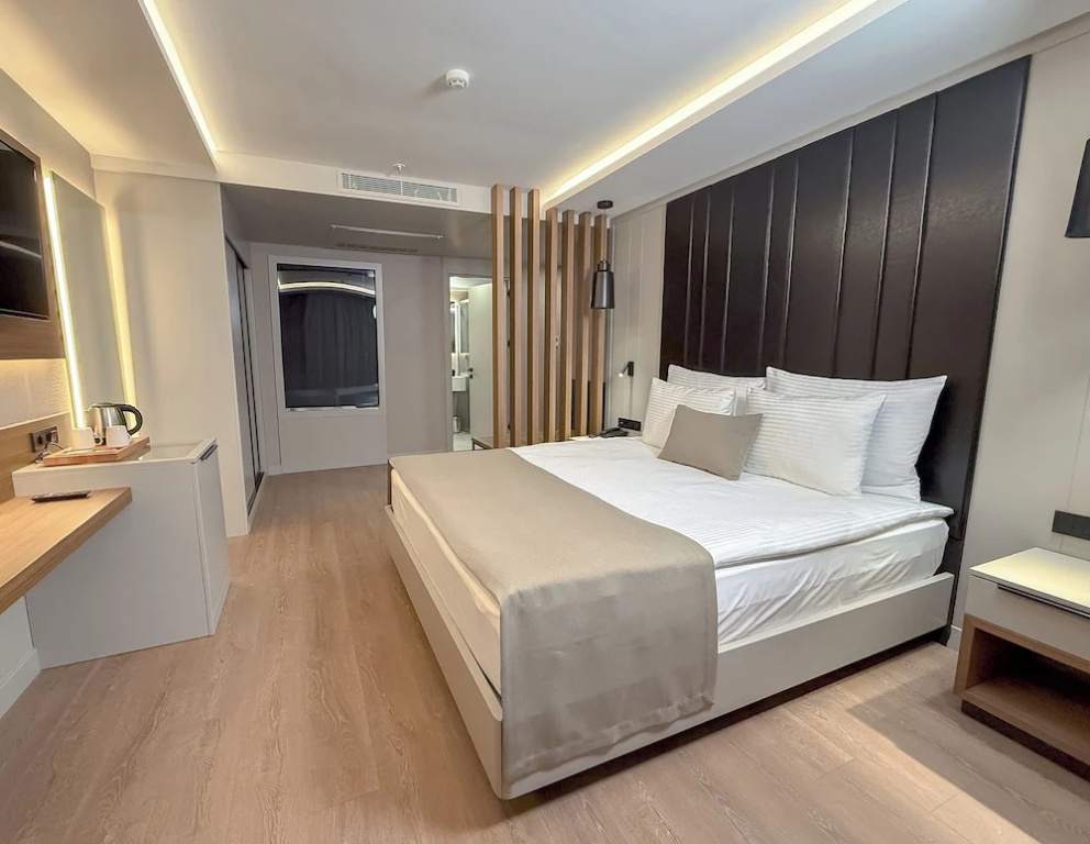 Dedeman Adana — 3