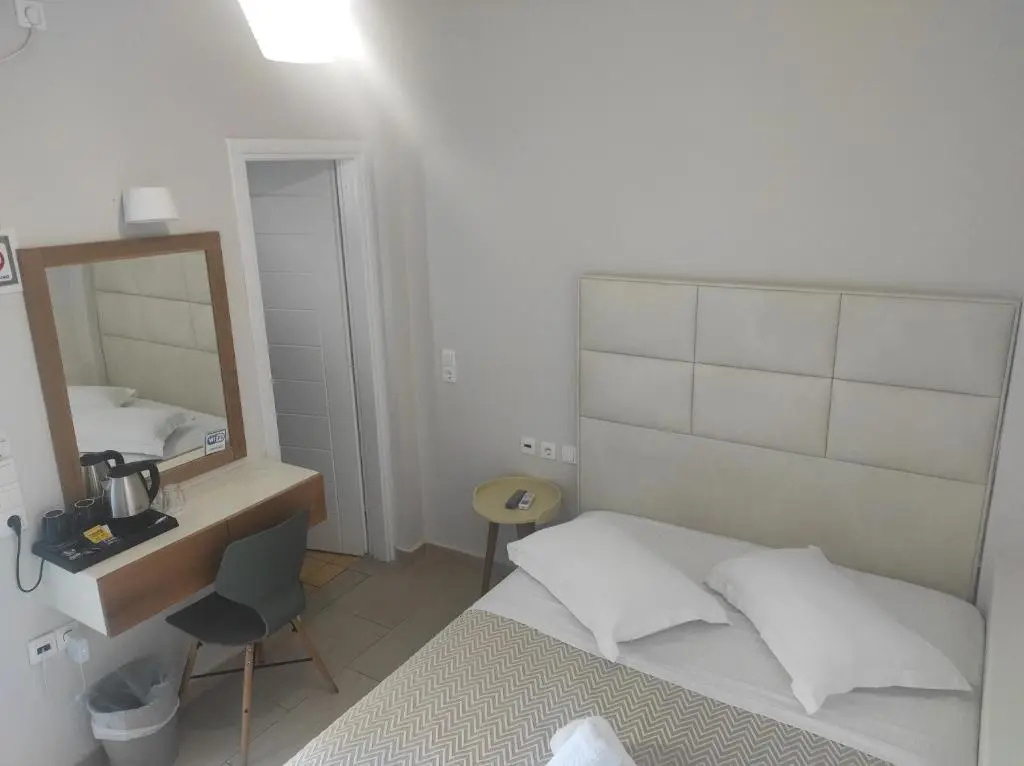 Economy room
