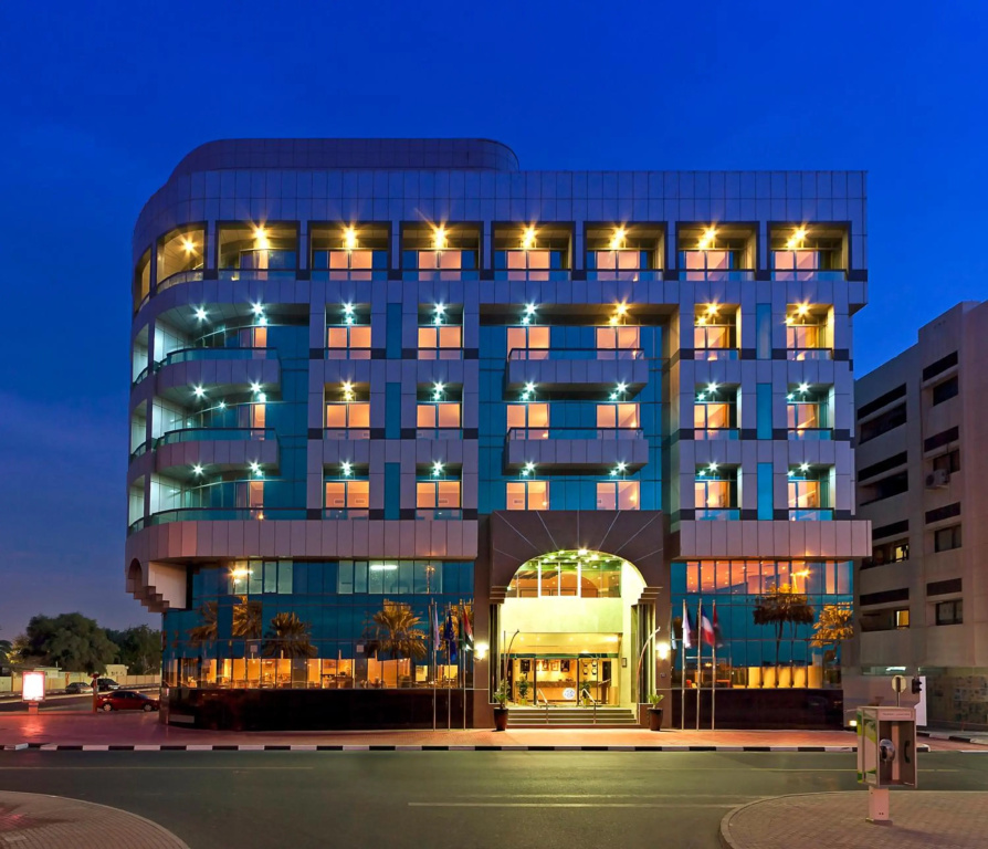 Sun & Sands Seaview Hotel — фото